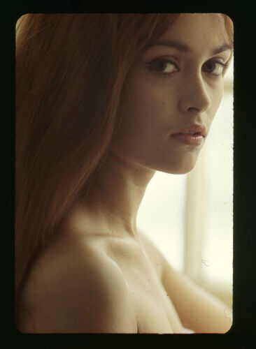 TON_Bond_Contact_046: Alexandra Bastedo