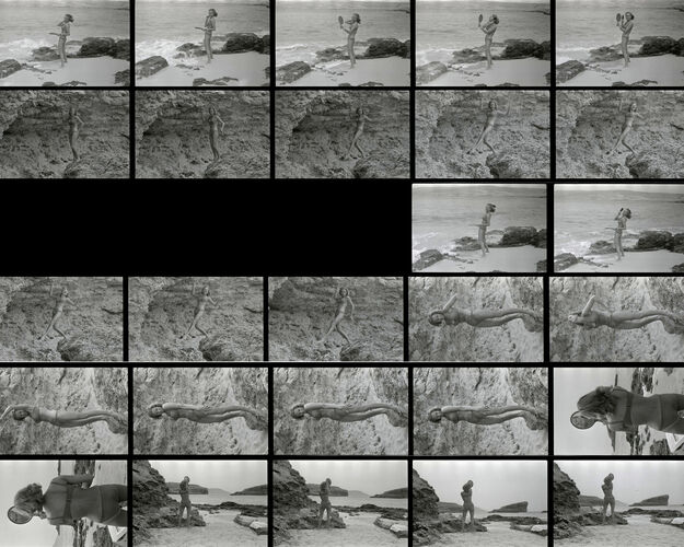 TON_Bond_Contact_082: Honor Blackman