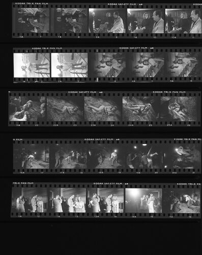 TON_Bond_contact_052: Honor Blackman and Sean Connery