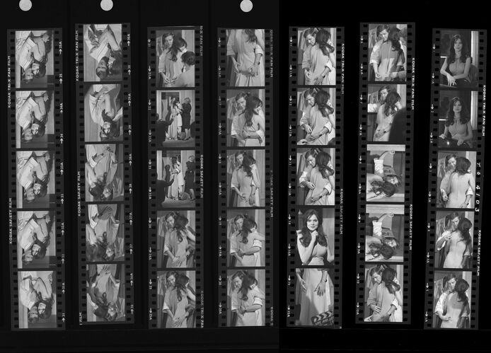 TON_Bond_contact_054: Roger Moore and Madeline Smith