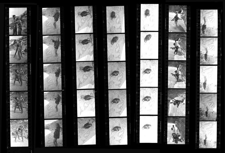 TON_Bond_contact_065: Honor Blackman