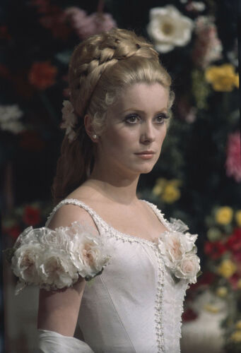 TON_CD004: Catherine Deneuve