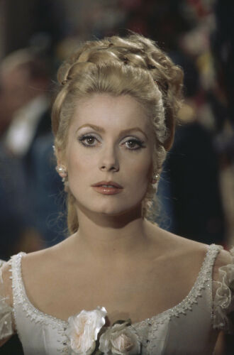 TON_CD005: Catherine Deneuve