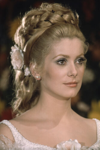 TON_CD007: Catherine Deneuve