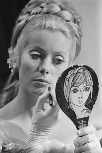 TON_CD009: Catherine Deneuve