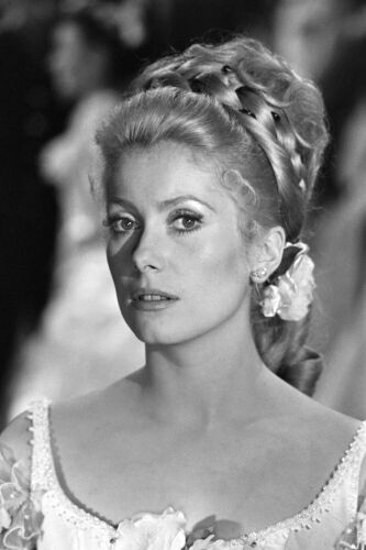 TON_CD011: Catherine Deneuve