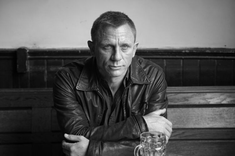 TON_DAC003: Daniel Craig