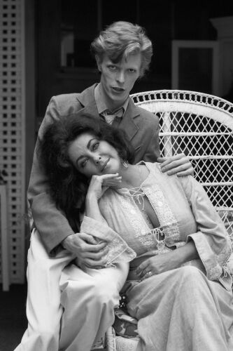 TON_DB247: David Bowie & Elizabeth Taylor