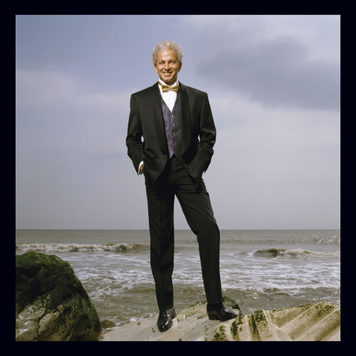 TON_DG002: David Gower