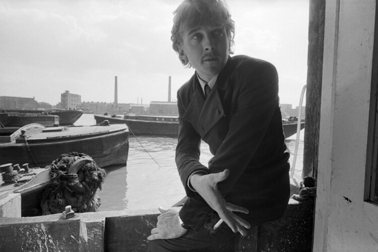 TON_DHE004: David Hemmings