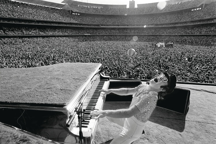 TON_EJ005: Elton John