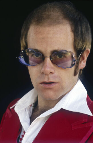 TON_EJ031: Elton John