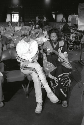 TON_EJ203: Elton John and Diana Ross