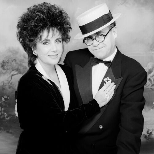 TON_EJ343: Elizabeth Taylor and Elton John