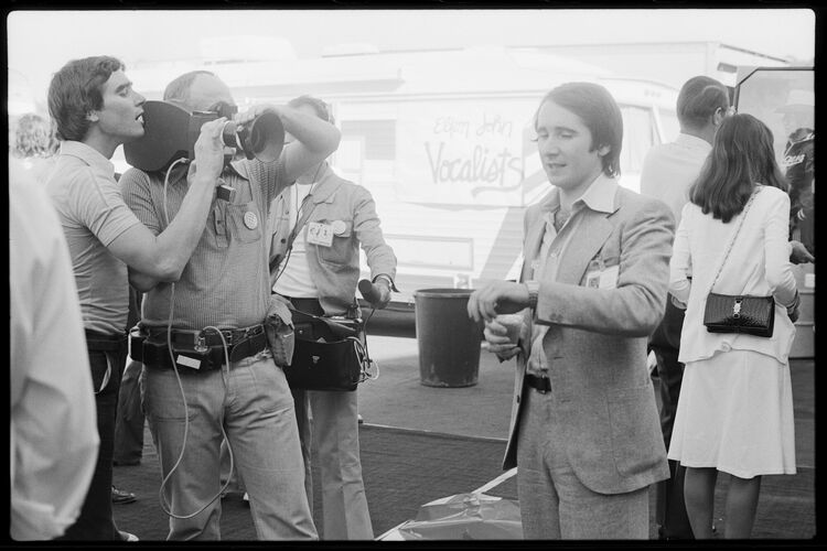 TON_EJ596: Elton John