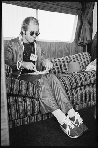 TON_EJ601: Elton John