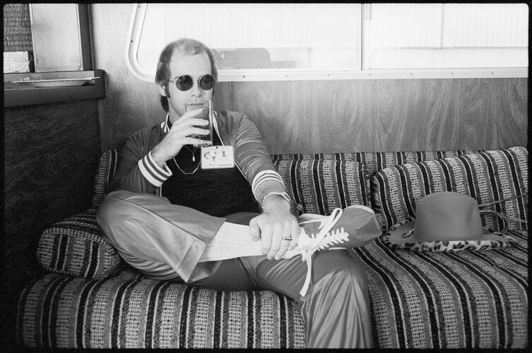 TON_EJ603: Elton John