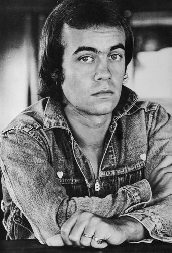 TON_EJ637: Elton John's Rock of the Westies 1975