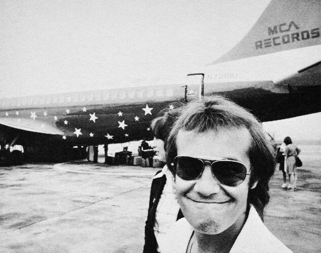 TON_EJ657: Elton John's Rock of the Westies 1975