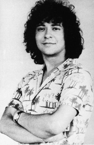 TON_EJ659: Elton John's Rock of the Westies 1975