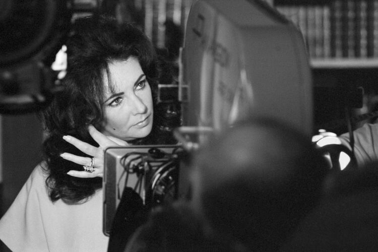 TON_ET029: Elizabeth Taylor