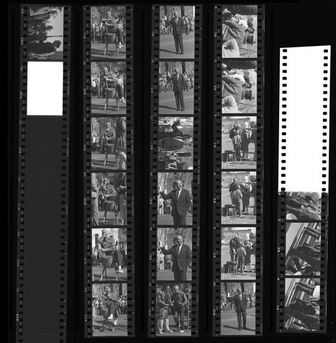 TON_Eastwood_Marvin_Newman_contact_037: Lee Marvin