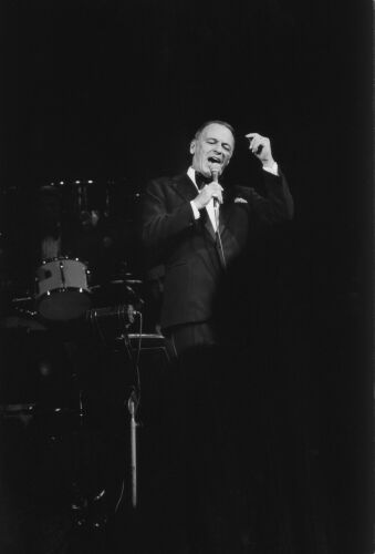 TON_FS140: Sinatra On Stage