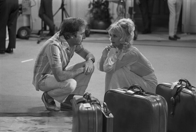 TON_GH027: Goldie Hawn and Peter Sellers