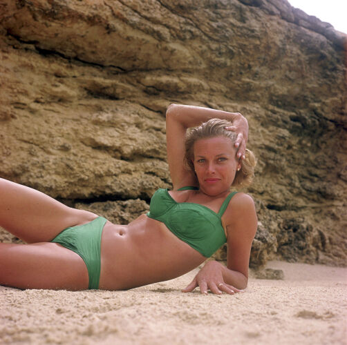 TON_HB019a: Honor Blackman