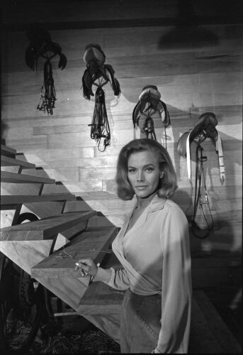 TON_HB053: Honor Blackman