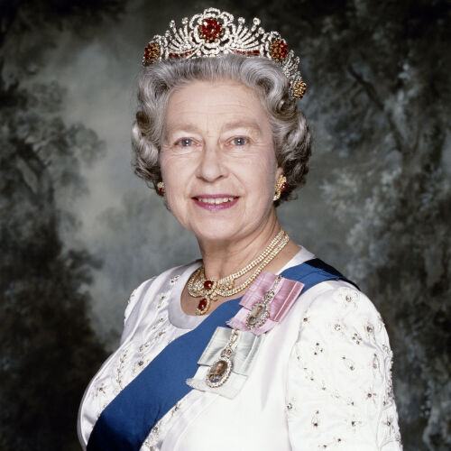 TON_HMQ003: HM Queen Elizabeth II