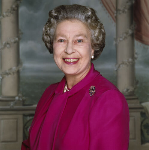 TON_HMQ022: HM Queen Elizabeth II