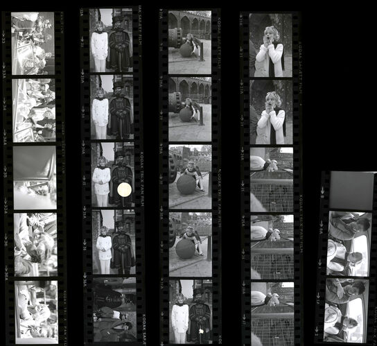 TON_H_Contact_026: Goldie Hawn