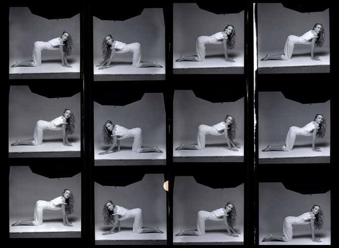 TON_H_Contact_061: Jerry Hall