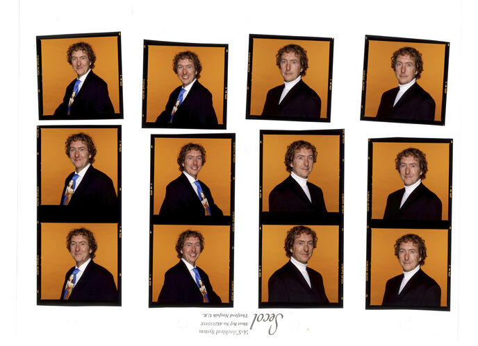 TON_I_Contact_003: Eric Idle