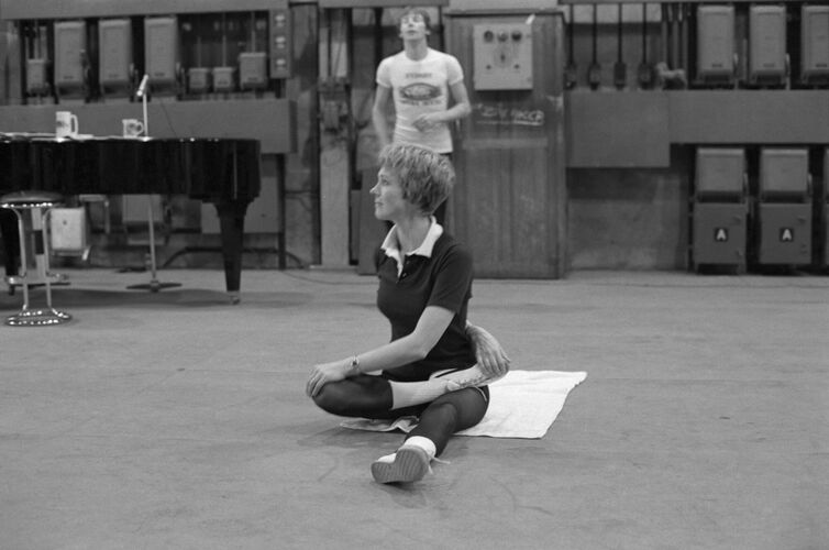 TON_JA012: Julie Andrews