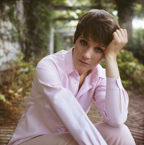TON_JA015: Julie Andrews