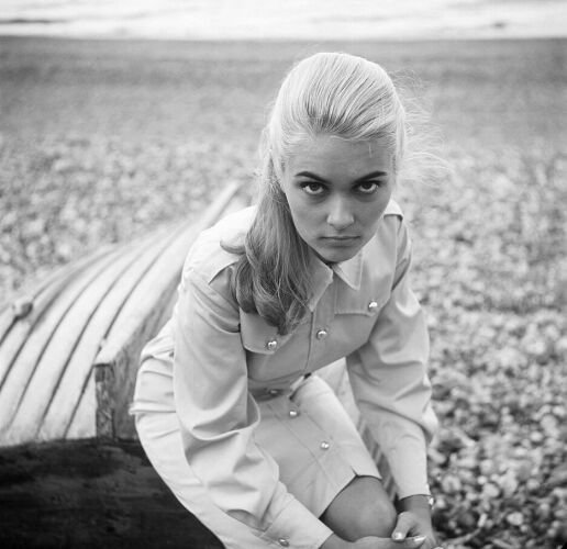 TON_JB015: Alexandra Bastedo