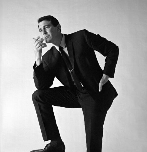 TON_JB072: George Lazenby