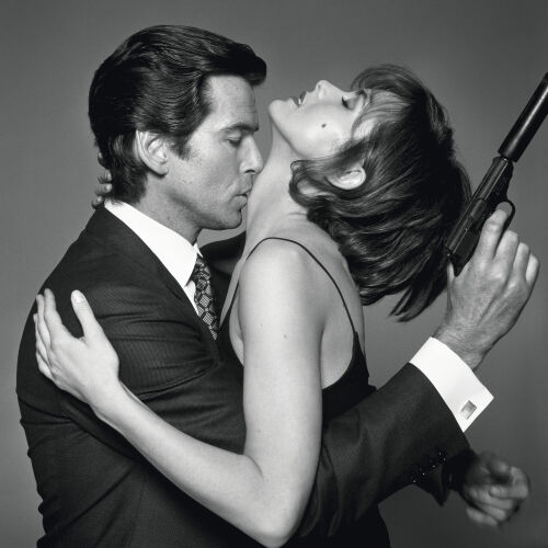 TON_JB135: Pierce Brosnan and Izabella Scorupco