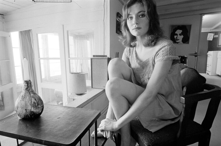 TON_JBI037: Jacqueline Bisset