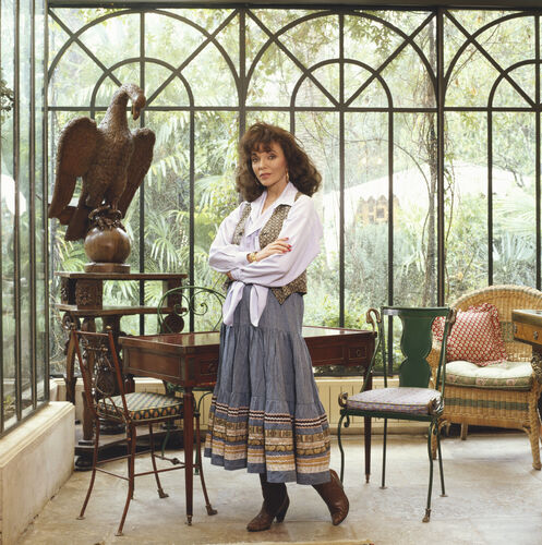 TON_JC013: Joan Collins