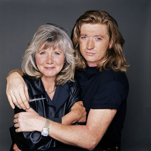 TON_JCO001: Jilly Cooper