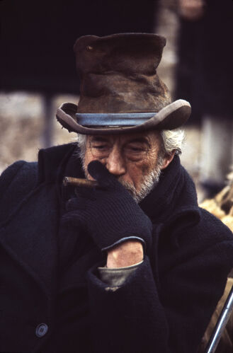 TON_JHU008: John Huston