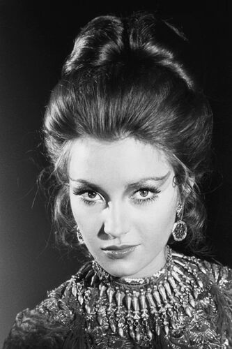 TON_JSE013: Jane Seymour