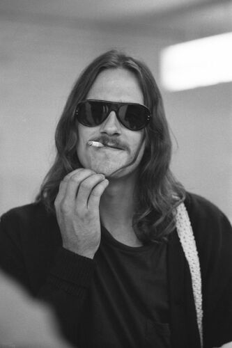TON_JTA001: James Taylor
