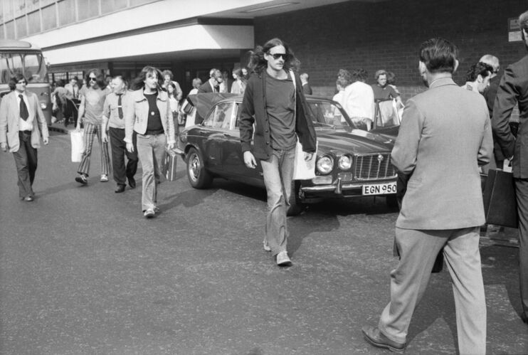 TON_JTA004: James Taylor