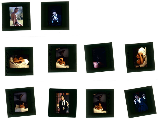 TON_J_Contact_005: Tom Jones