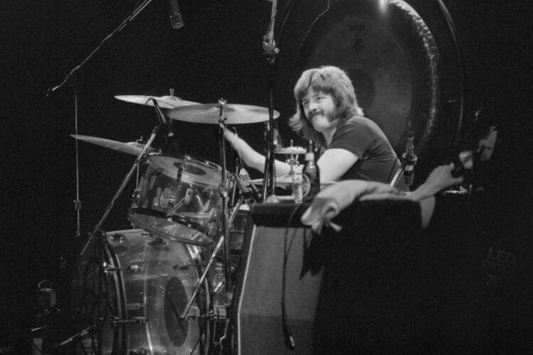 TON_LZ054: John Bonham