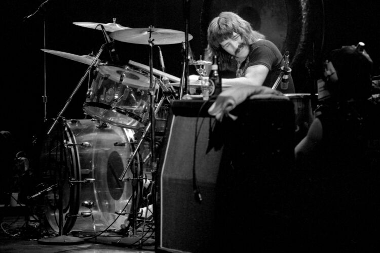 TON_LZ105: John Bonham